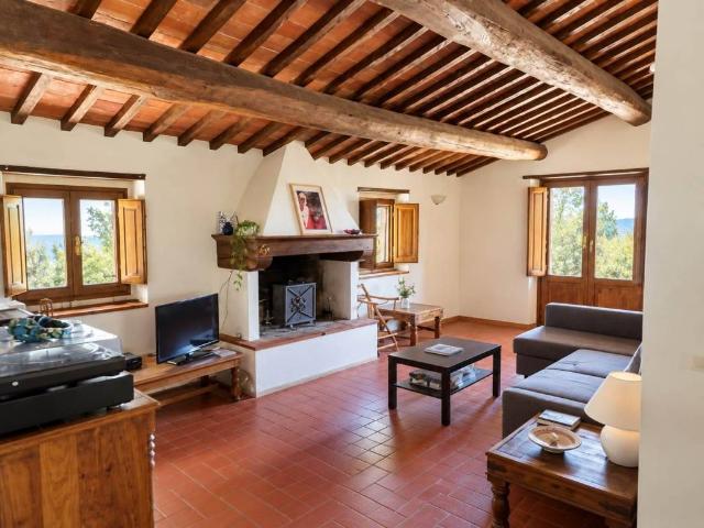 Rustico in vendita a La Croce, Radda in Chianti