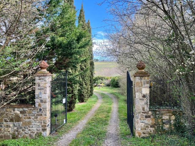 Rustico in vendita a Radda In Chianti, Toscana