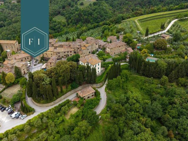 Rustico in vendita a Radda In Chianti, Toscana