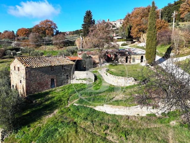 Rustico in vendita a Radicondoli, Siena