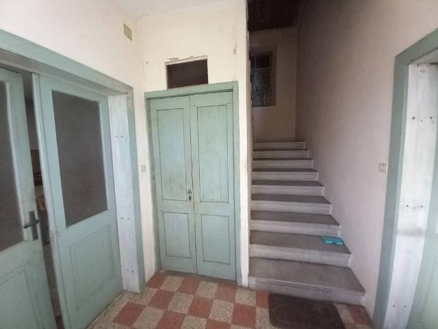 Rustico in vendita a Ragogna, Friuli-Venezia Giulia
