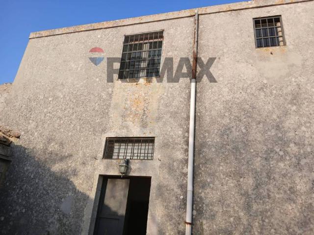 Rustico in vendita a Cimillà, Ragusa