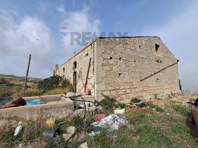 Rustico in vendita a Cappuccini, Ragusa