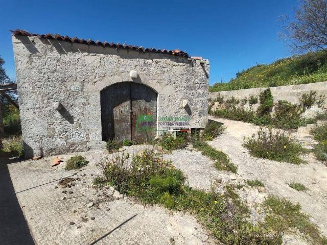 Rustico in vendita a Ragusa, Sicilia