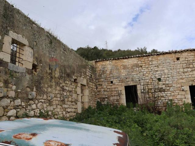 Rustico in vendita a Ragusa, Sicilia