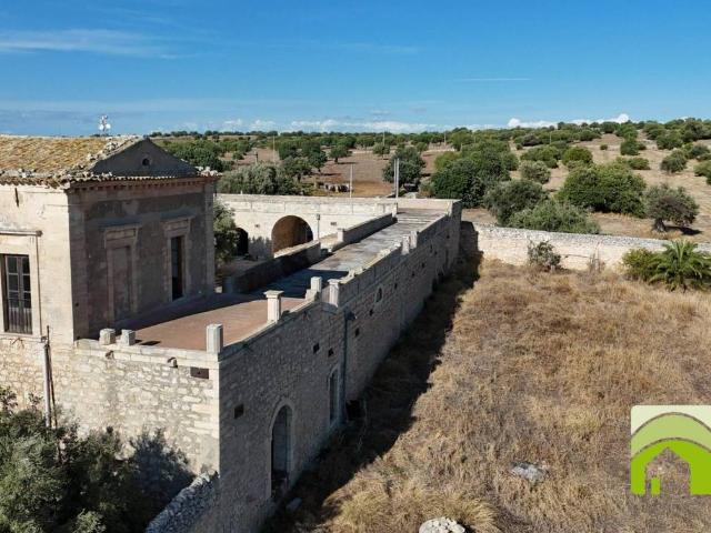 Rustico in vendita a Pianetti, Ragusa