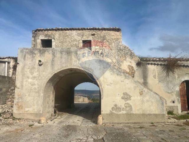 Rustico in vendita a Ragusa, Sicilia