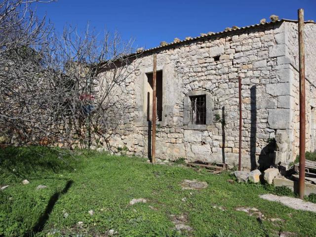 Rustico in vendita a Ragusa, Sicilia
