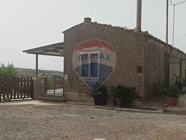 Rustico in vendita a Ragusa, Sicilia