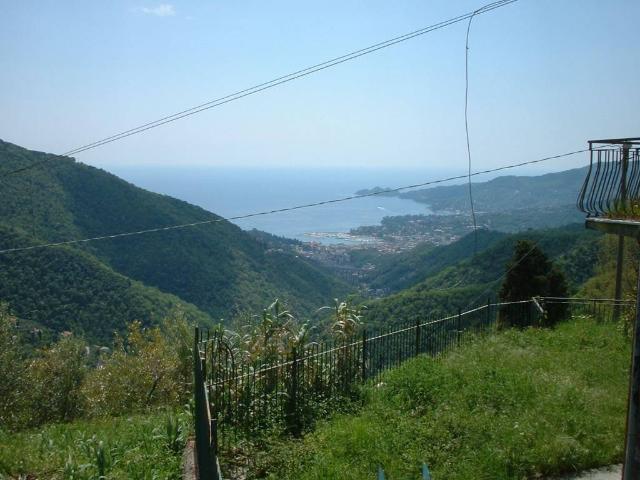 Rustico in vendita a Rapallo, Liguria