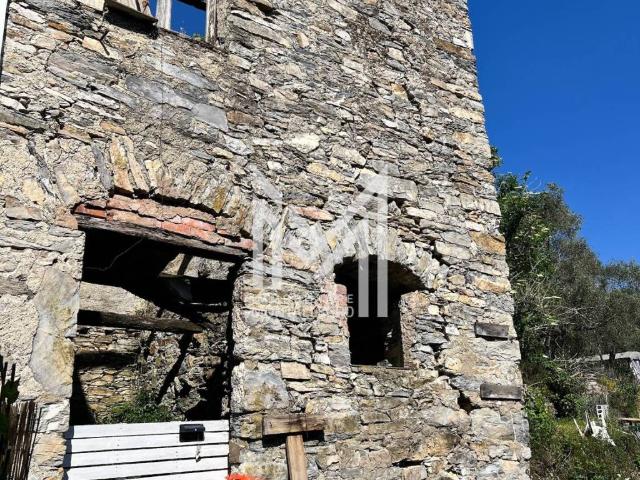 Rustico in vendita a San Massimo, Rapallo