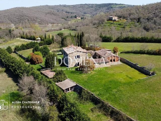 Rustico in vendita a Rapolano Terme, Toscana