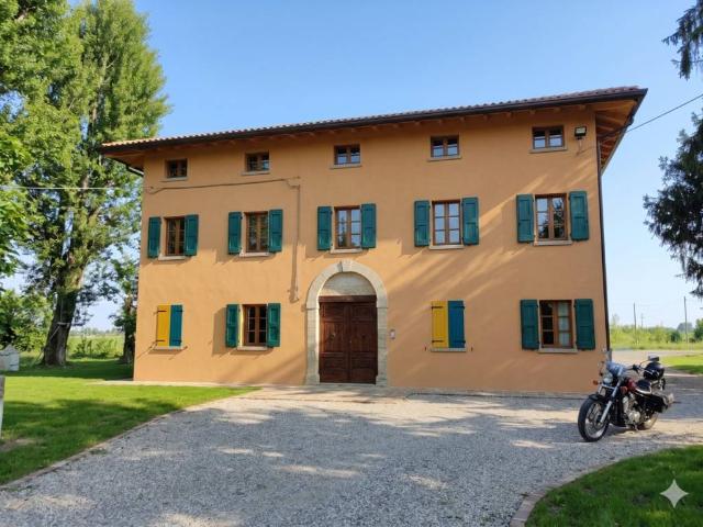 Rustico in vendita a Unione dei comuni del Sorbara, Ravarino