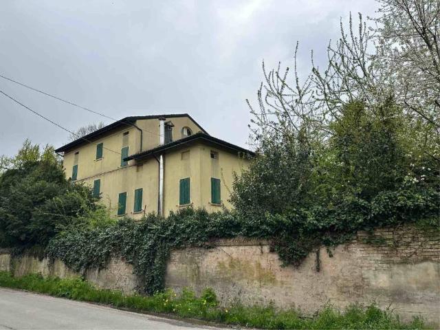 Rustico in vendita a Unione dei comuni del Sorbara, Ravarino