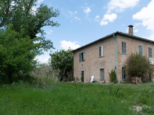 Rustico in vendita a Camerlona, Ravenna
