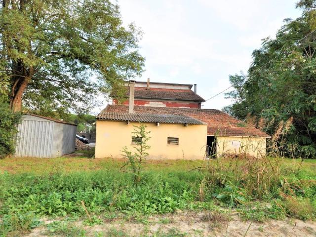 Rustico in vendita a Ravenna, Reggio Emilia