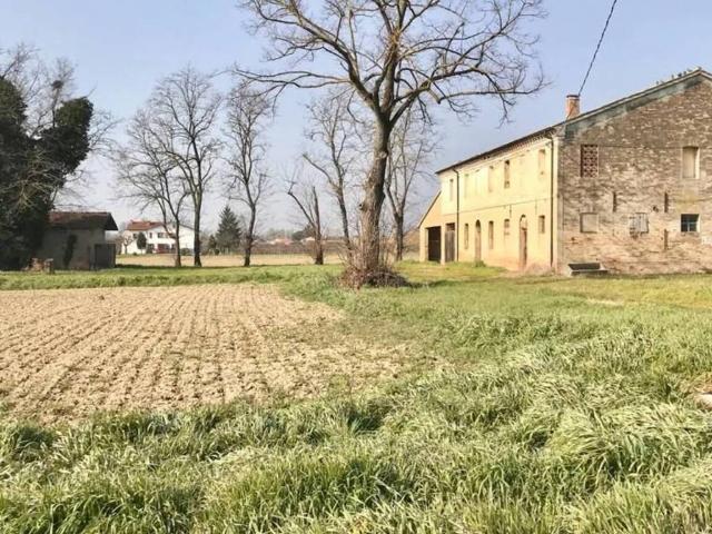 Rustico in vendita a Ravenna, Reggio Emilia