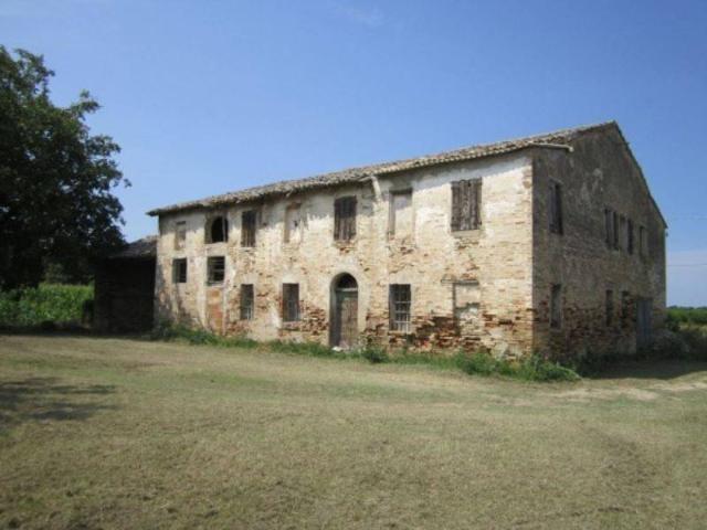 Rustico in vendita a Ravenna, Reggio Emilia