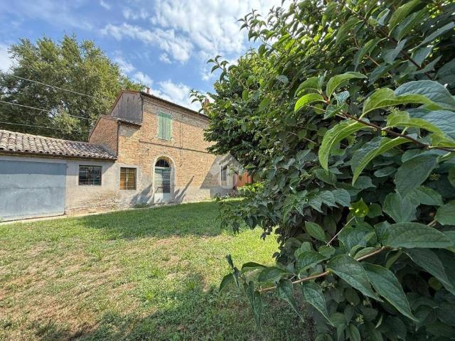 Rustico in vendita a Ravenna, Reggio Emilia