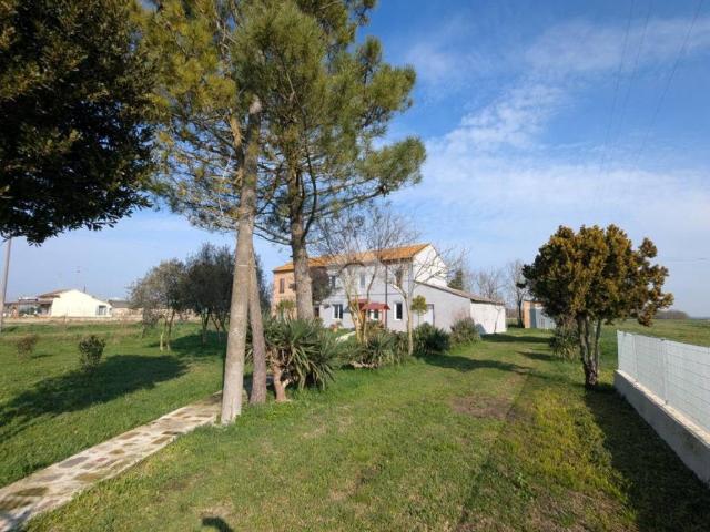 Rustico in vendita a Ravenna