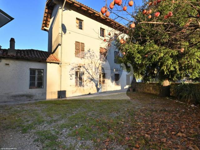 Rustico in vendita a Reana del Rojale / Reane dal Roiâl, Qualso