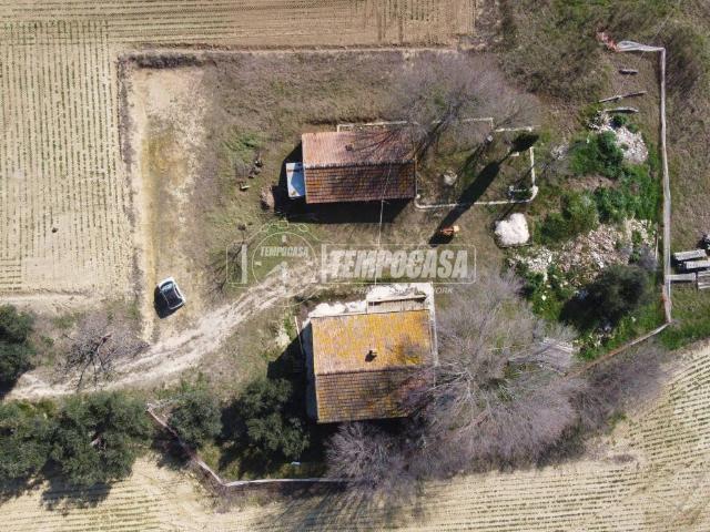 Rustico in vendita a Marche, Macerata