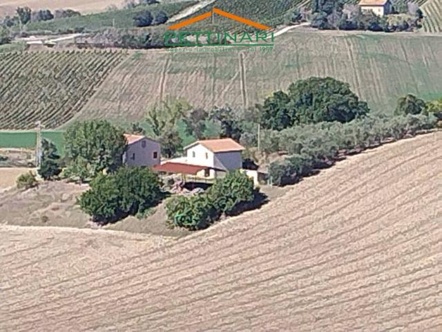 Rustico in vendita a Marche, Macerata
