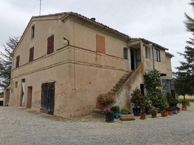 Rustico in vendita a Recanati, Macerata