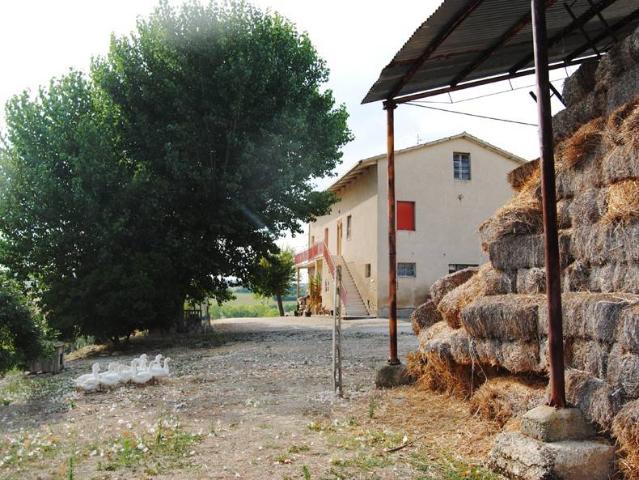 Rustico in vendita a Contrada Bagnolo, Marche