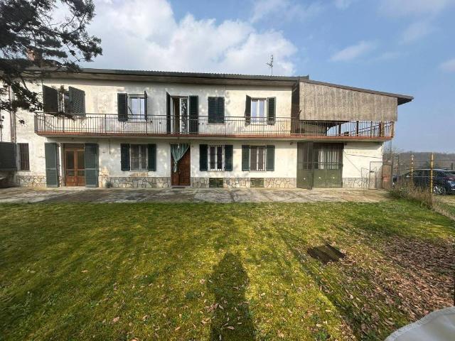 Rustico in vendita a Piemonte, Asti