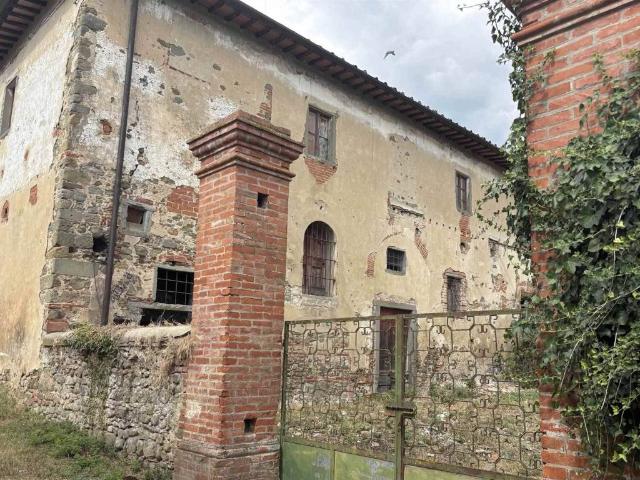 Rustico in vendita a Unione di Comuni Valdarno e Valdisieve, Reggello