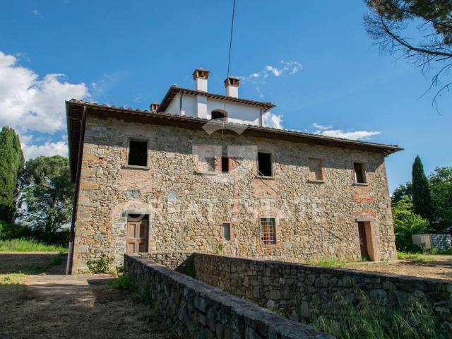 Rustico in vendita a Unione di Comuni Valdarno e Valdisieve, Reggello