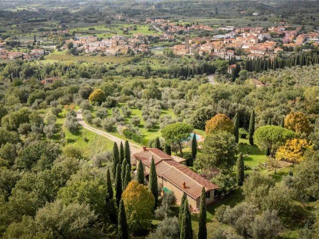 Rustico in vendita a Unione di Comuni Valdarno e Valdisieve, Reggello