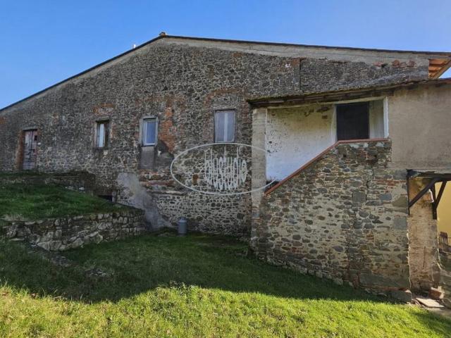 Rustico in vendita a Unione di Comuni Valdarno e Valdisieve, Reggello