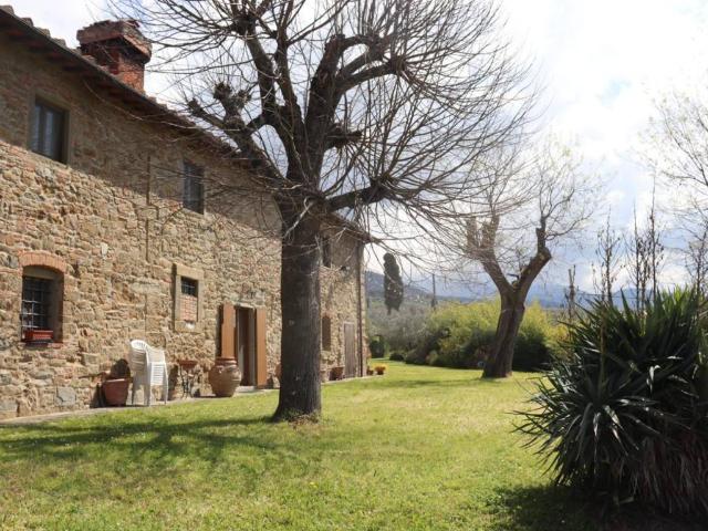 Rustico in vendita a Unione di Comuni Valdarno e Valdisieve, Reggello