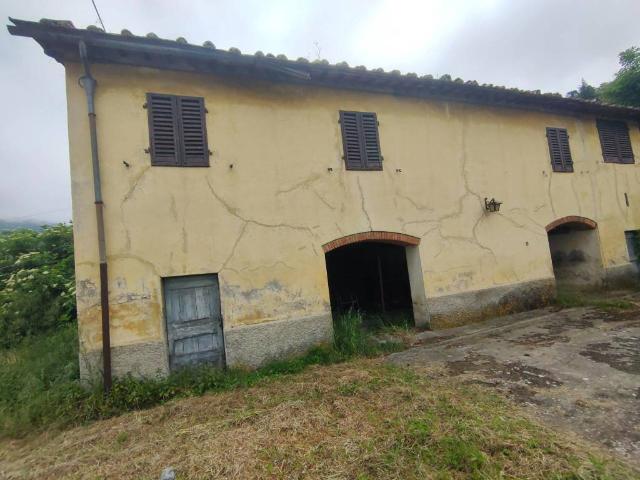 Rustico in vendita a Unione di Comuni Valdarno e Valdisieve, Reggello