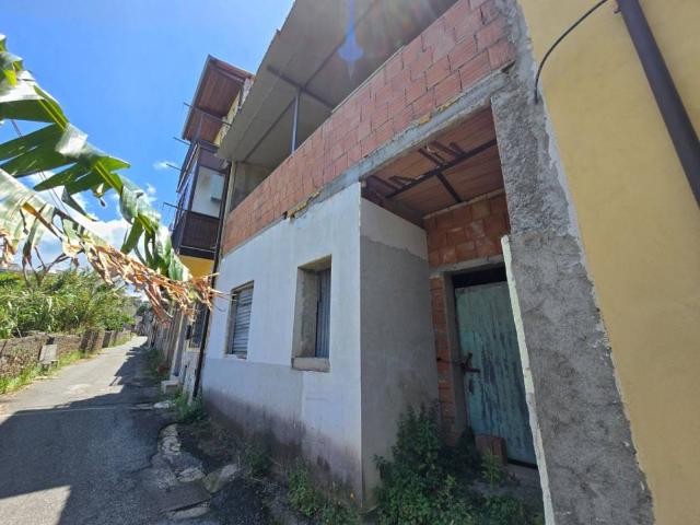 Rustico in vendita a Archi, Calabria