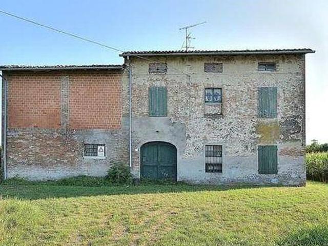 Rustico in vendita a Sabbione, Re