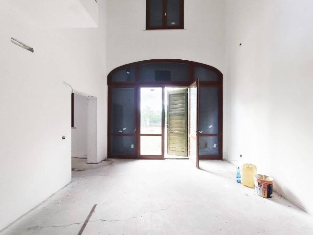 Rustico in vendita a Roncina, Re