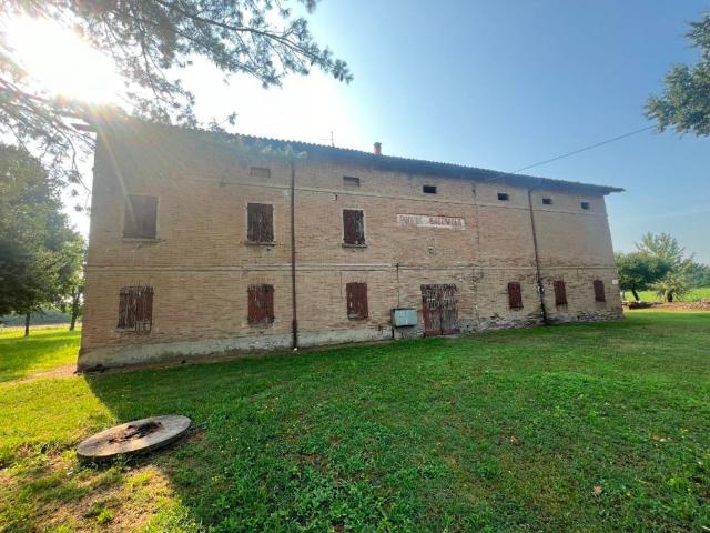 Rustico in vendita a Buco del Signore, Re