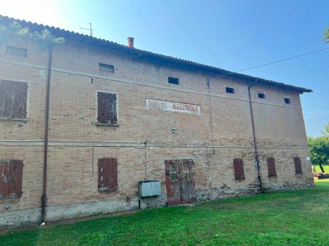 Rustico in vendita a Buco del Signore, Re