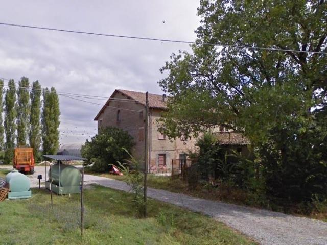 Rustico in vendita a Re, Reggio Emilia