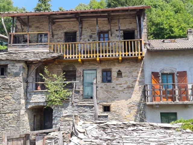 Rustico in vendita a Rezzoaglio, Liguria