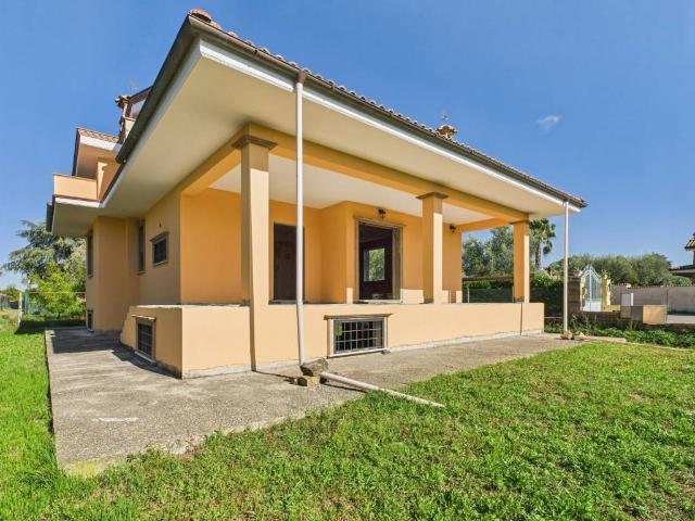 Rustico in vendita a Roma Capitale, Lazio