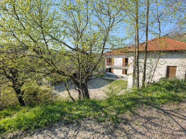Rustico in vendita a Alice Bel Colle, Alessandria