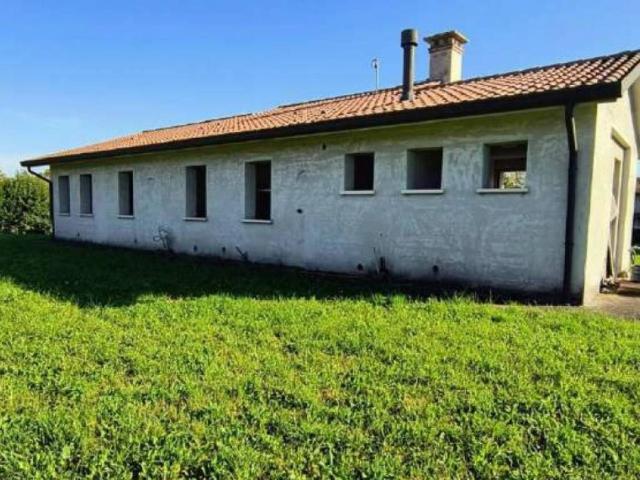 Rustico in vendita a Fonte, Riese Pio X
