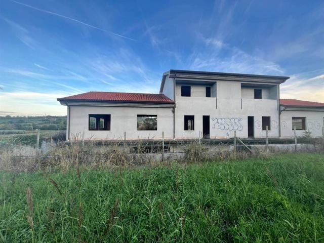 Rustico in vendita a Rimini, Reggio Emilia