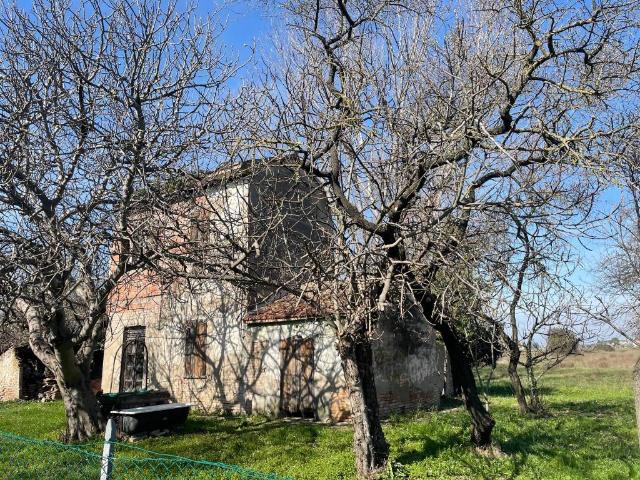 Rustico in vendita a Rimini, Reggio Emilia