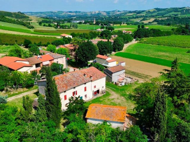Rustico in vendita a Unione della Romagna Faentina, Riolo Terme