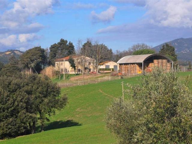 Rustico in vendita a Il Palazzo, Riparbella